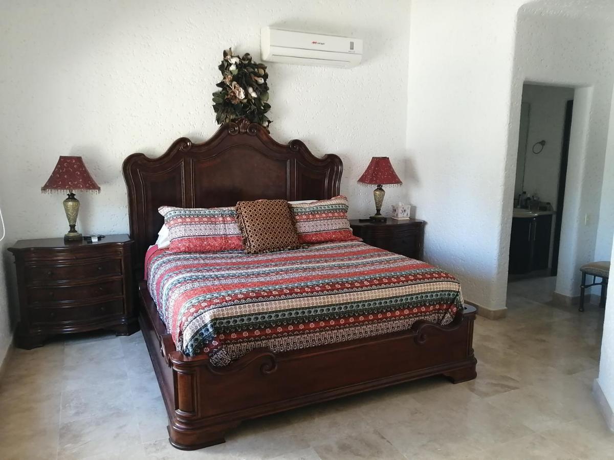 Casa Dahlia 2 Bed & Breakfast Mazatlan Exterior photo