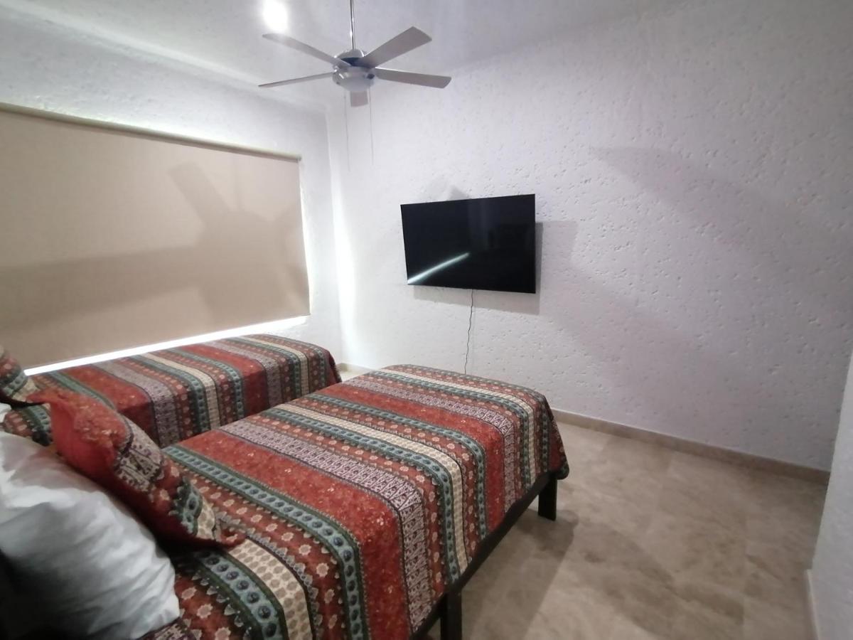 Casa Dahlia 2 Bed & Breakfast Mazatlan Exterior photo